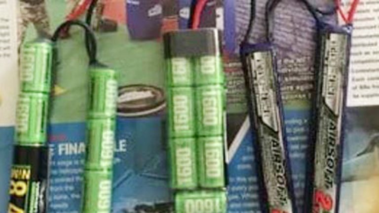 How-to-Charge-a-LiPo-Battery-for-Airsoft.jpg