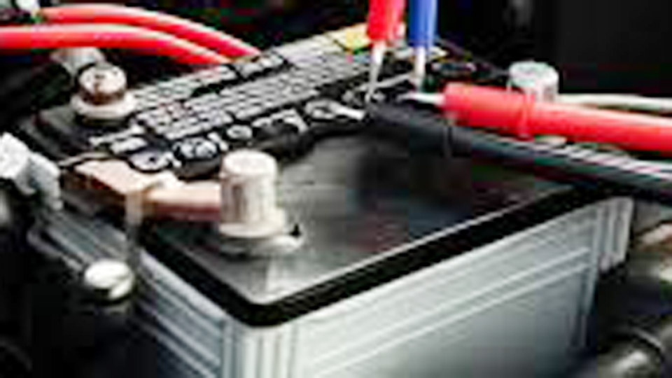 How to Check Lead Acid Battery Is Fully Charged | Voltage Test 1 How to Check Lead Acid Battery Is Fully Charged