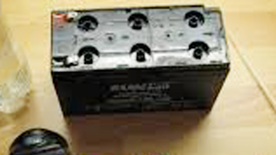 How to Open a Sealed Lead Acid Car Battery Safely 1 How to Open a Sealed Lead Acid Car Battery