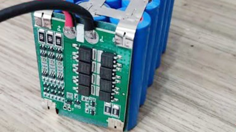How to Build a 18650 Lithium Battery Pack With BMS
