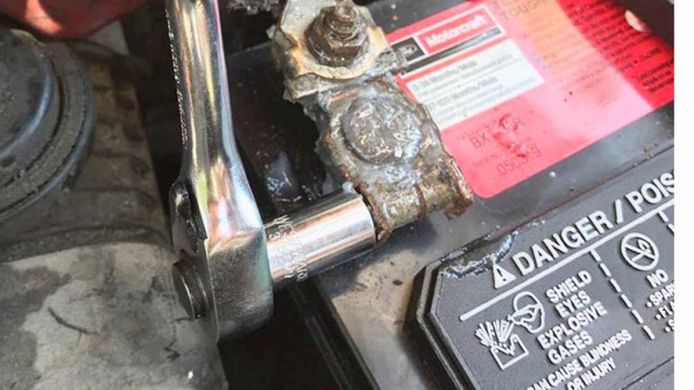 How to Remove Battery Cables from Car